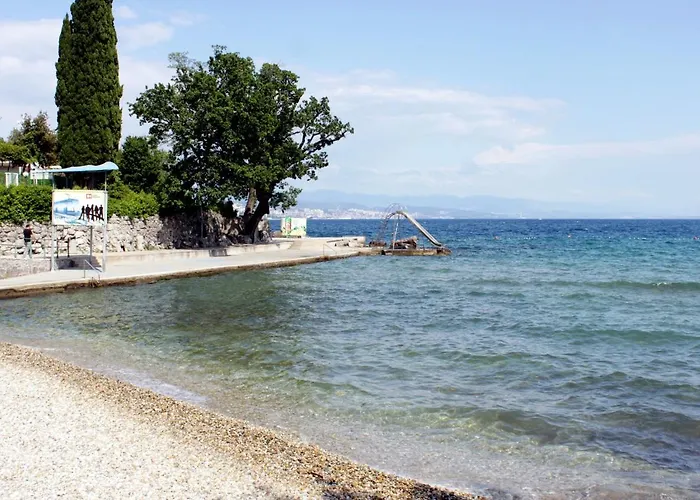 By The Sea - 11185 Lägenhet Opatija